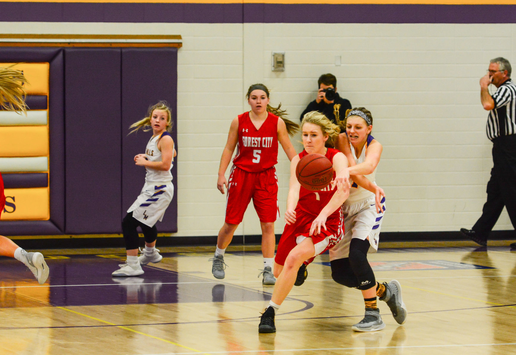 FC GBB vs. LM 5